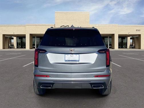 2025 Cadillac XT6 Premium Luxury FWD