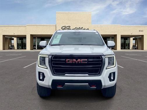 2024 GMC Yukon 4WD AT4