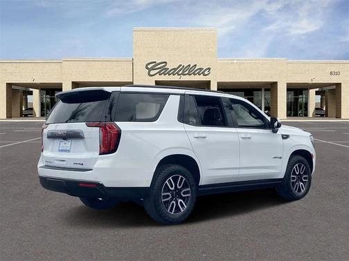 2024 GMC Yukon 4WD AT4