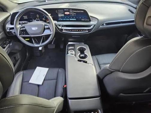 2024 Cadillac LYRIQ Luxury