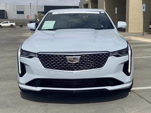 2022 Cadillac CT4 Premium Luxury