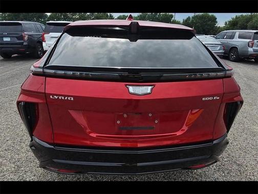 2024 Cadillac LYRIQ Sport