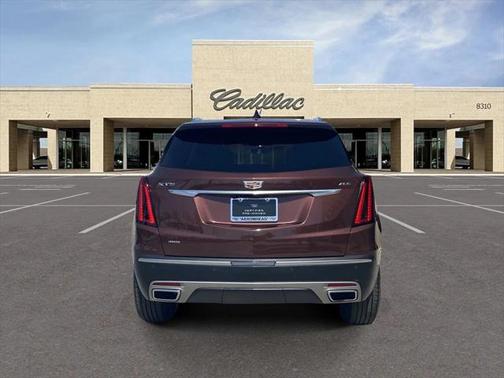2022 Cadillac XT5 Premium Luxury