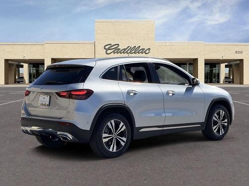 2025 Mercedes-Benz GLA 250 4MATIC