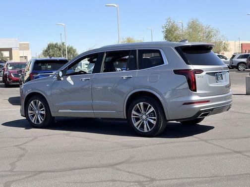 Argent Silver Metallic 2025 Cadillac XT6 Premium Luxury AWD