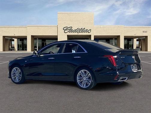 2023 Cadillac CT4 Premium Luxury
