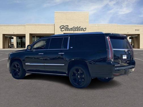 2018 Cadillac Escalade ESV Premium Luxury