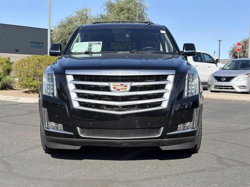 2018 Cadillac Escalade ESV Luxury