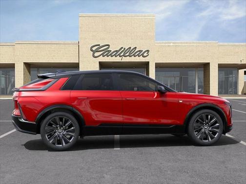 2025 Cadillac LYRIQ Sport