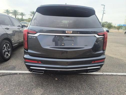 2021 Cadillac XT6 Premium Luxury FWD