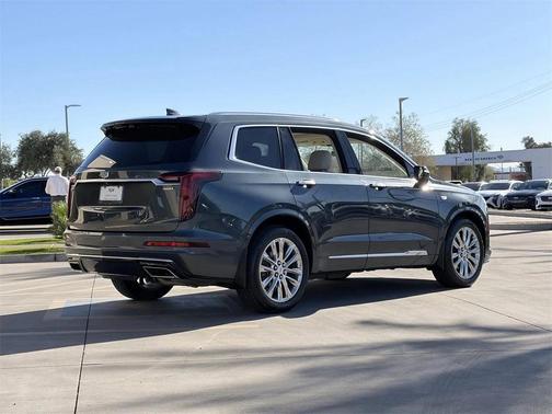 2021 Cadillac XT6 Premium Luxury FWD