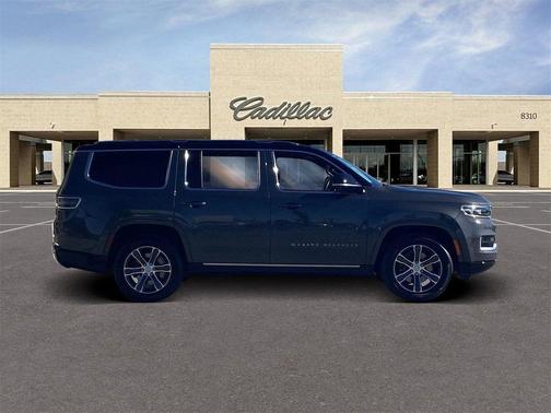 2023 Jeep Grand Wagoneer 4x4