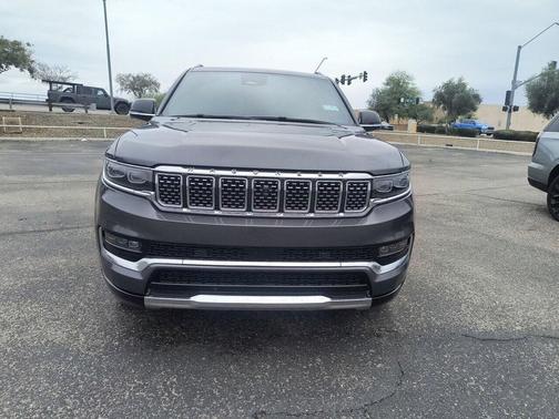 2023 Jeep Grand Wagoneer 4x4