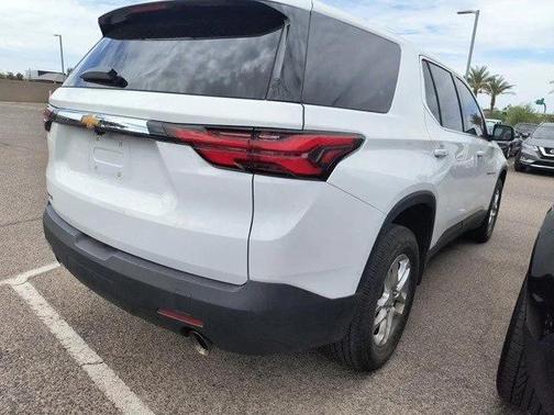 2023 Chevrolet Traverse LS
