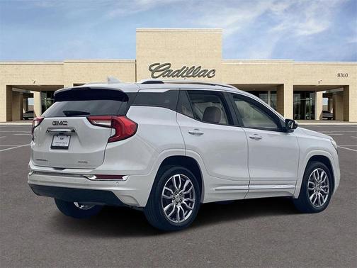 2023 GMC Terrain Denali