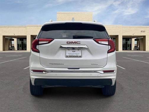 2023 GMC Terrain Denali