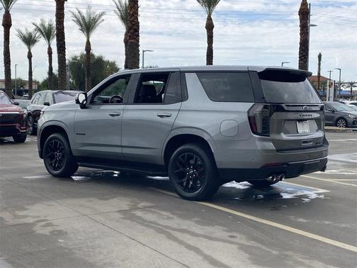 2025 Chevrolet Tahoe 4WD RST