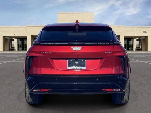 2024 Cadillac LYRIQ Sport