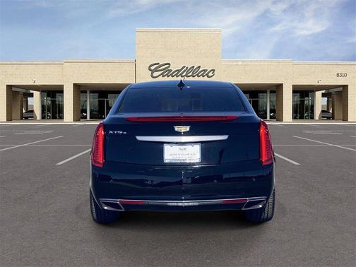 2016 Cadillac XTS Luxury