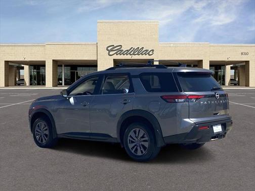 2025 Nissan Pathfinder SV FWD