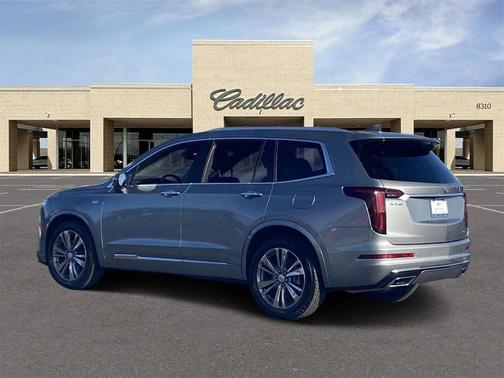 2025 Cadillac XT6 Premium Luxury FWD