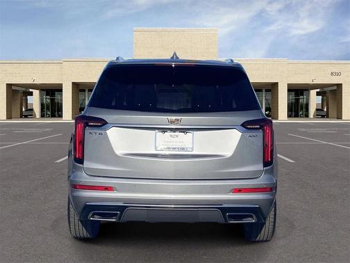 2025 Cadillac XT6 Premium Luxury FWD