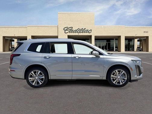 Argent Silver Metallic 2023 Cadillac XT6 Premium Luxury FWD