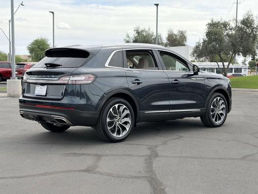 2023 Lincoln Nautilus Reserve