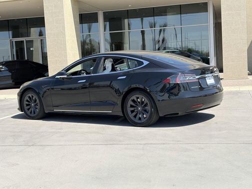 Black 2018 Tesla Model S 100D