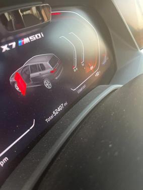 2021 BMW X7 M50i