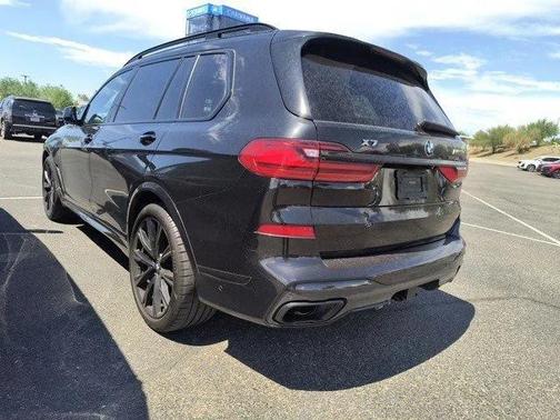2021 BMW X7 M50i