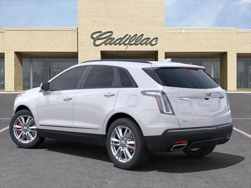2025 Cadillac XT5 Sport