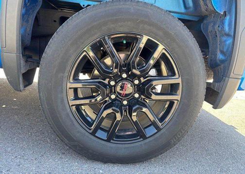 Dynamic Blue Metallic 2024 GMC Sierra 1500 Elevation