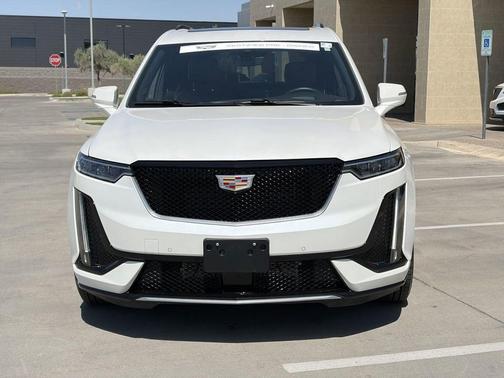Crystal White Tricoat 2023 Cadillac XT6 Sport AWD