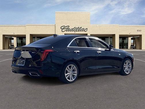 2022 Cadillac CT4 Luxury