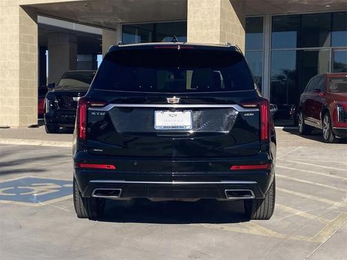 2025 Cadillac XT6 Premium Luxury AWD