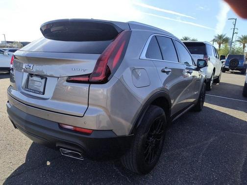 2022 Cadillac XT4 Luxury