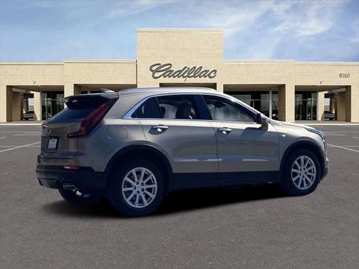 2022 Cadillac XT4 Luxury