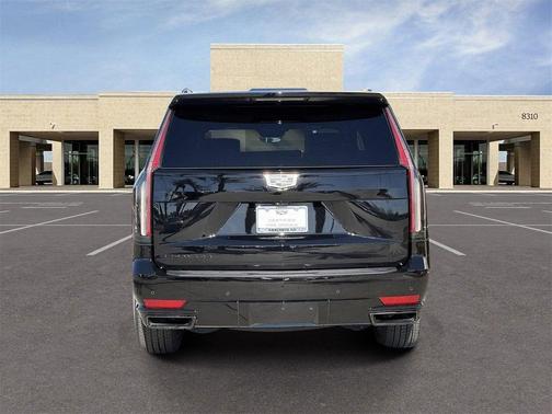 2024 Cadillac Escalade Sport