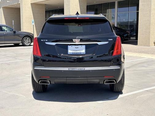 Stellar Black Metallic 2017 Cadillac XT5 Base