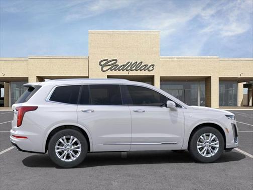 2025 Cadillac XT6 Luxury FWD