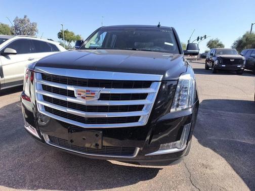 2019 Cadillac Escalade Luxury