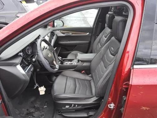 2025 Cadillac XT6 Premium Luxury AWD