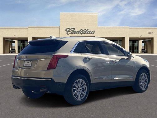 2017 Cadillac XT5 Base
