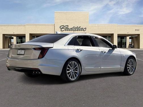 2019 Cadillac CT6 2.0L Turbo Luxury