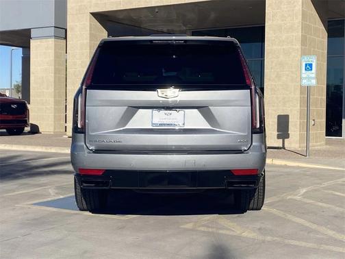 2024 Cadillac Escalade Sport Platinum