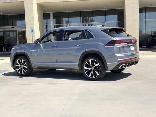 Gray 2025 Volkswagen Atlas Cross Sport 2.0T SEL Premium