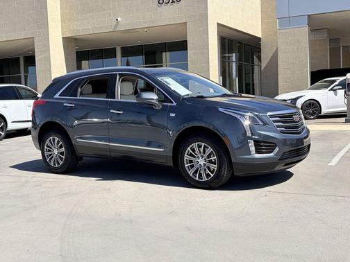 Shadow Metallic 2019 Cadillac XT5 Luxury
