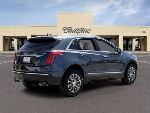Shadow Metallic 2019 Cadillac XT5 Luxury