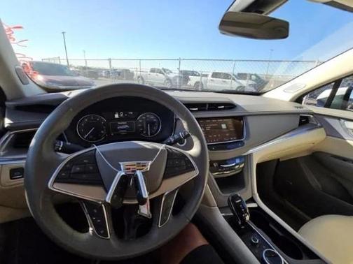 2024 Cadillac XT5 Premium Luxury